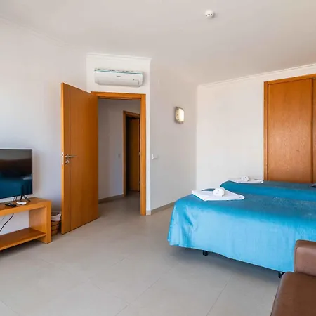 Hotel apartamentowy Turisticos Monte Da Vinha Ii