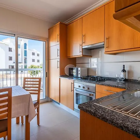 Turisticos Monte Da Vinha Ii Hotel apartamentowy 3*