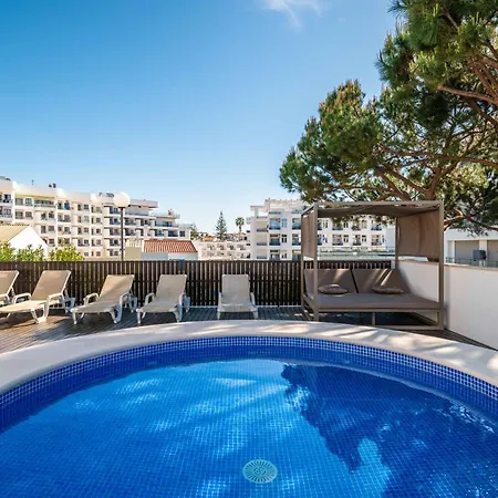 Turisticos Monte Da Vinha Ii Hotel apartamentowy