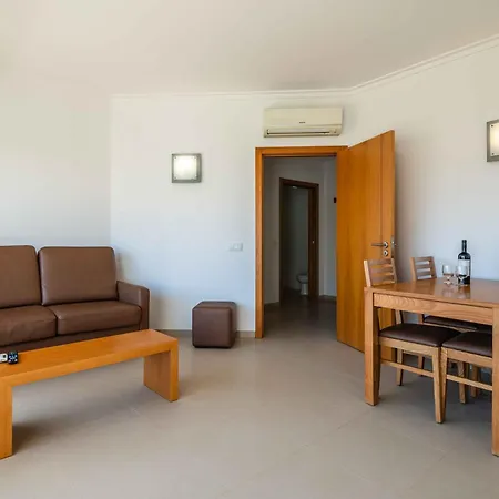 Hotel apartamentowy Turisticos Monte Da Vinha Ii