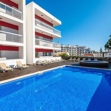 Turisticos Monte Da Vinha Ii Hotel apartamentowy 3*