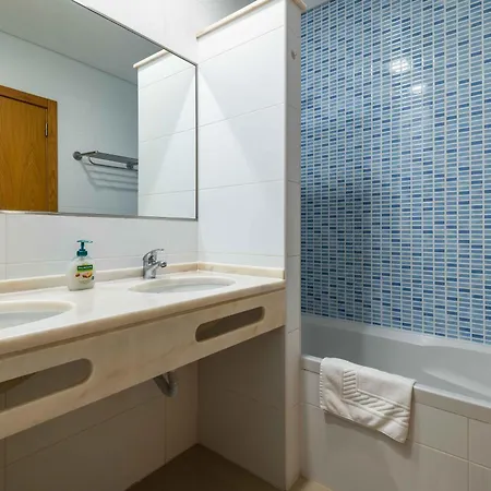 Hotel apartamentowy Turisticos Monte Da Vinha Ii