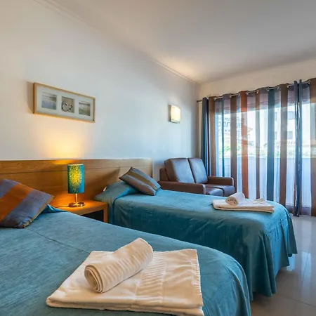 Turisticos Monte Da Vinha Ii Hotel apartamentowy Albufeira
